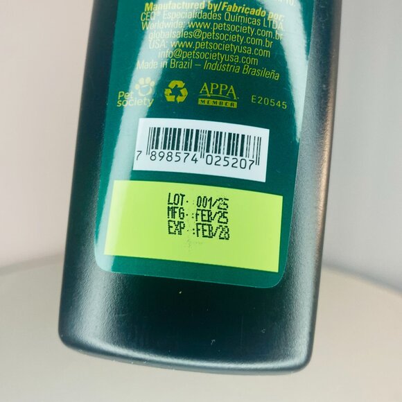 Premium Hydra Luxury Care Puppies and Sensitive-Skin Shampoo with Chamomile. - Picture 9 of 10